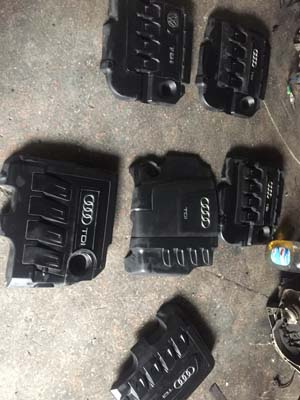 audi a4 2011-2016 çıkma yedek motor üst kapagı